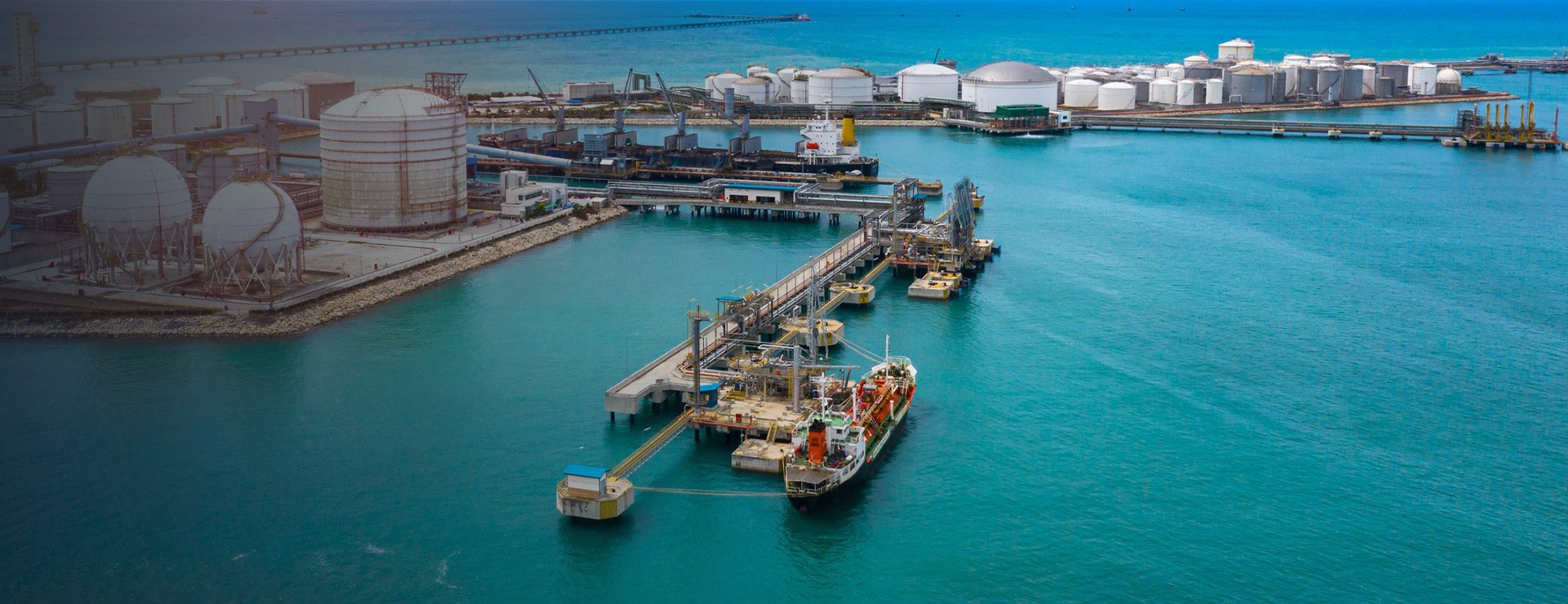 Oil Storage & Transportation